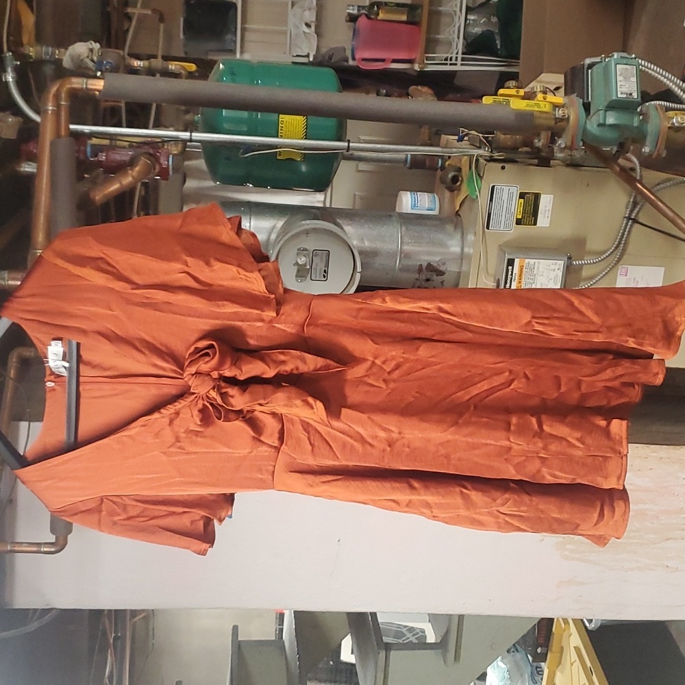 Billy J dress never worn new with tags